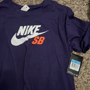 Nike mens Dri-Fit Tshirt